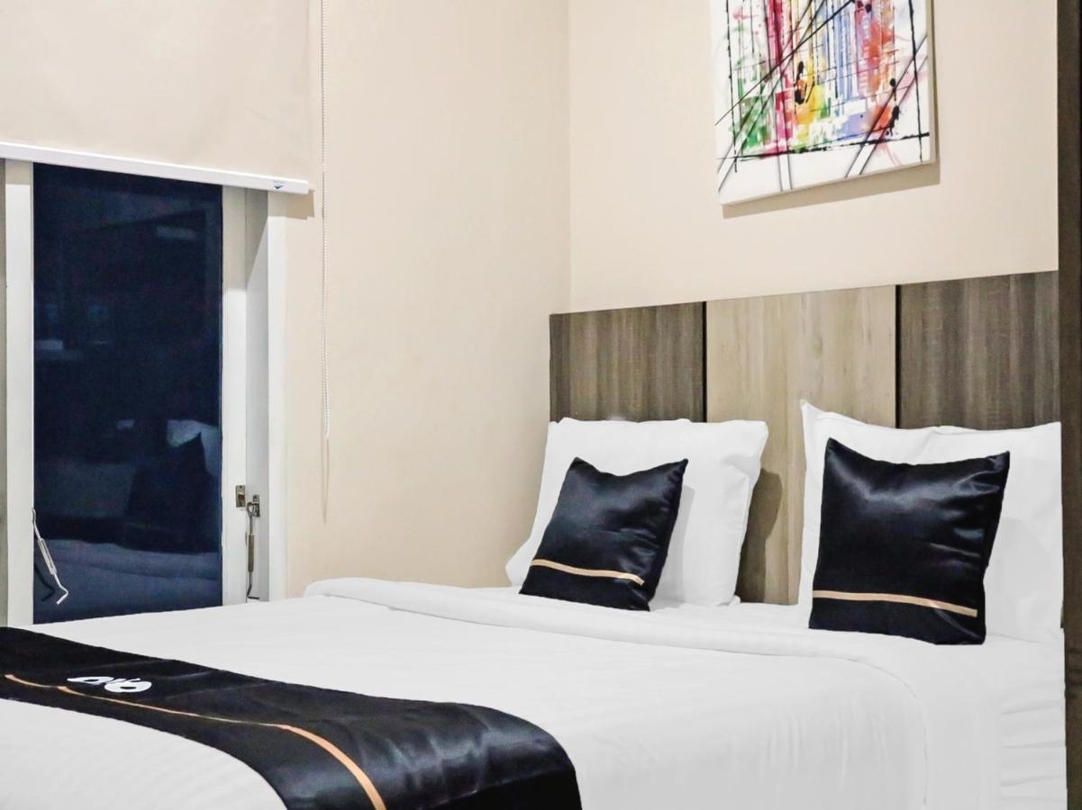 Oyo 2263 Fazarel Residence Syariah Padang  Bagian luar foto
